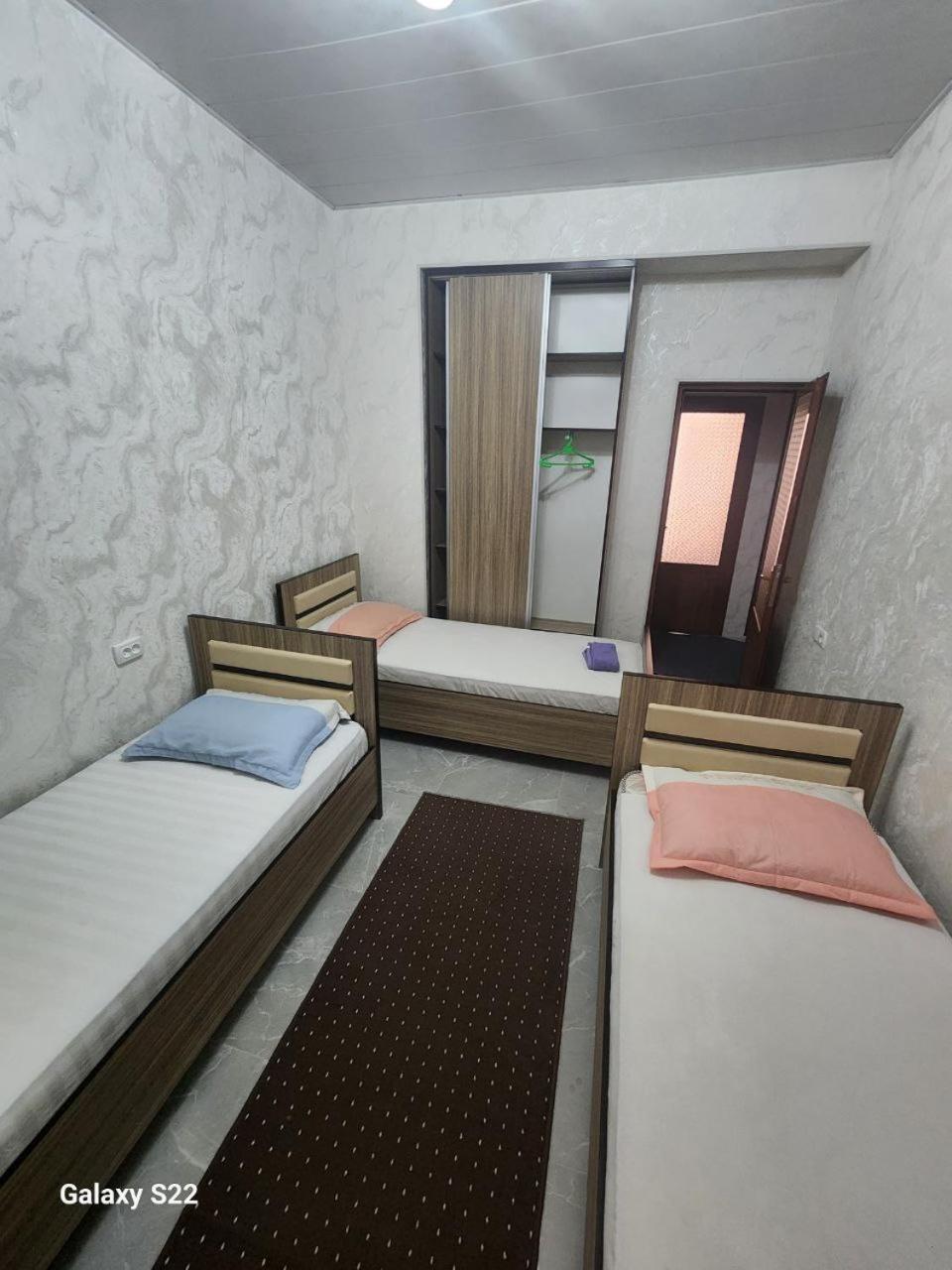 סמרקנד Hostel Highway מראה חיצוני תמונה